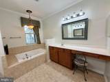 13900 Greendale Drive - Photo 17