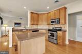 1010 Crest Way - Photo 15