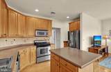 1010 Crest Way - Photo 16