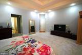 15401 Jamies Way - Photo 25
