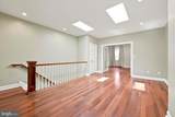 2320 Lombard Street - Photo 21