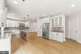 804 Waverly Road - Photo 3