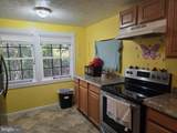 702 Dollar - Photo 10