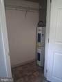 702 Dollar - Photo 25