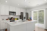 462 Ludgate Manor - Photo 12