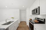 462 Ludgate Manor - Photo 13