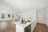 462 Ludgate Manor - Photo 17