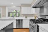9525 Oak Stream Court - Photo 18