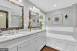 9525 Oak Stream Court - Photo 30