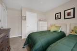 2027 Paperback Way - Photo 15