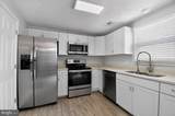 8307 Pondside Terrace - Photo 16