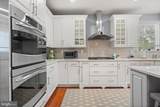 587 Woodview Lane - Photo 14