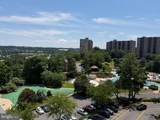 203 Yoakum Parkway - Photo 5