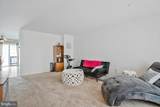 589 Baker Street - Photo 4