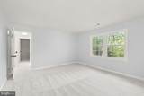 9090 Park Avenue - Photo 33