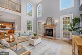 18905 Celebrity Lane - Photo 7