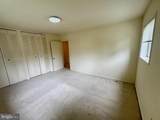 10625 Montrose Avenue - Photo 11