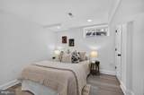 1513 Henry Street - Photo 20