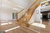 2098 Lavinda Drive - Photo 3
