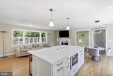 1003 Collingwood Road - Photo 17