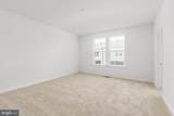 20876 Murry Falls Terrace - Photo 32