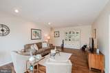 7 Slade Avenue - Photo 2
