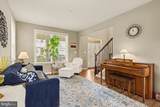 302 Sir Pauls Place - Photo 4