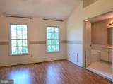 937 Walnut Wood Road - Photo 18
