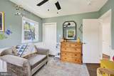 1015 Woods Place - Photo 17