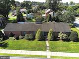 910 Nelson Street - Photo 2