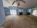916 Hilltop Terrace - Photo 3