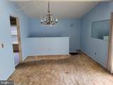 916 Hilltop Terrace - Photo 4