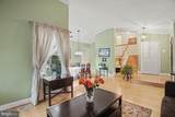 113 Newbury Place - Photo 7