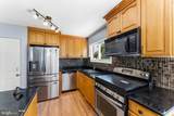 1013 Hallimont Road - Photo 8