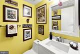 5723 Waters Edge Landing Court - Photo 19