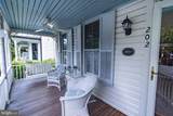 202 Chestnut Street - Photo 2