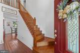 6208 Greenleaf Lane - Photo 2