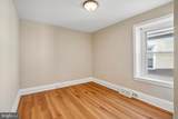 411 Leverington Avenue - Photo 17
