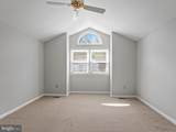 9320 Creekview Drive - Photo 17