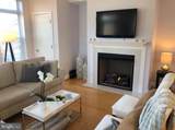1633 Colonial Terrace - Photo 6