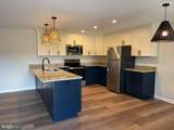 517 Amherst - Photo 3