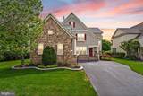 9233 Falling Water Drive - Photo 2