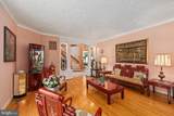 9827 Lake Meadow Court - Photo 8