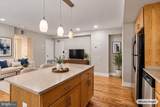 212-212 Oakwood Street - Photo 5