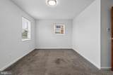 554 Ingraham Street - Photo 16