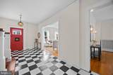 8 Revell Street - Photo 17