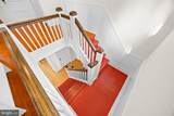 8 Revell Street - Photo 47