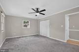 512 Saint Martins Lane - Photo 14