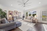 7870 Crescent Park Drive - Photo 14