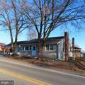 423 Main Street - Photo 2